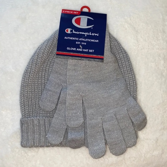 Champion Gloves And Hat Set - CH2080 - Picture 1 of 2